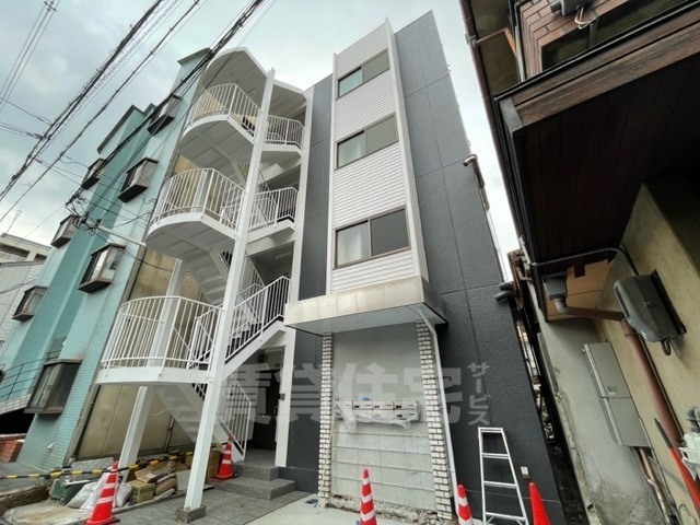 堺市堺区中安井町のマンションの建物外観