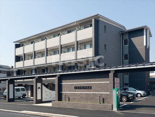 京都市上京区上小川町のマンションの建物外観