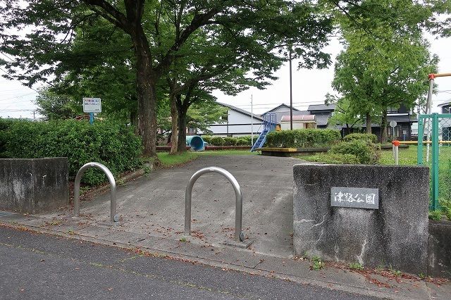 【土岐市土岐津町土岐口のアパートの公園】