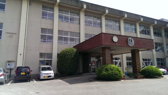 【リバーサイド市川　A棟の小学校】