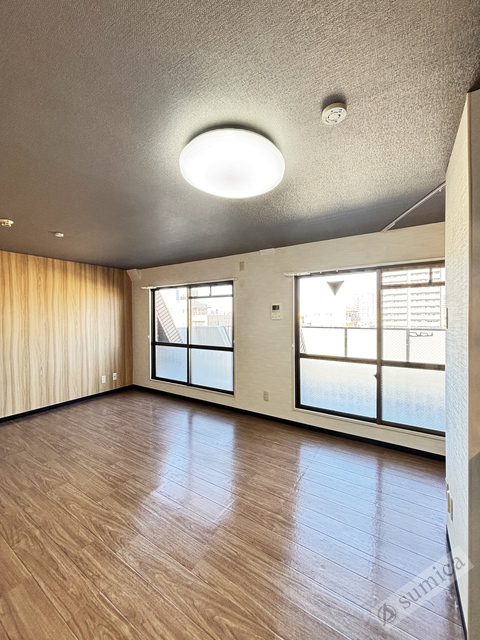 居室・リビング　日当たりが良いお部屋です♪♪