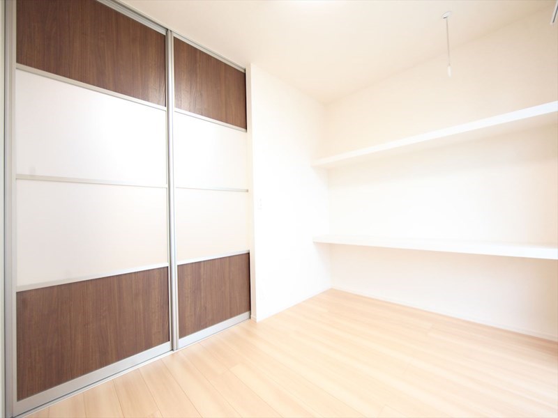 その他部屋・スペース　ＬＤＫ8.9帖　洋室4.4帖　つなげても仕切っても使えます