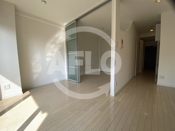 居室・リビング　ゼニスレジデンス　リビング