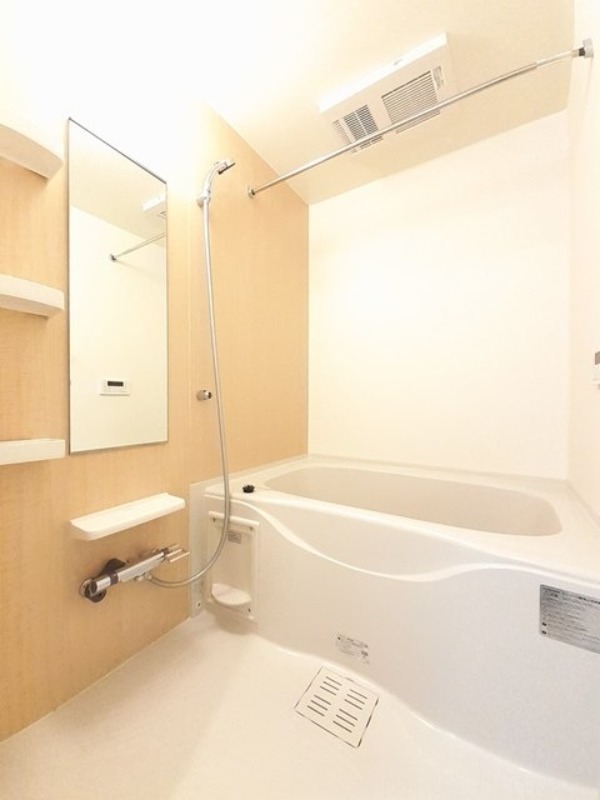 バス・シャワールーム　図面と現状に相違がある場合には現状を優先