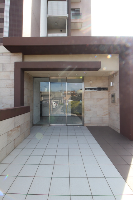 エントランス　エントランス