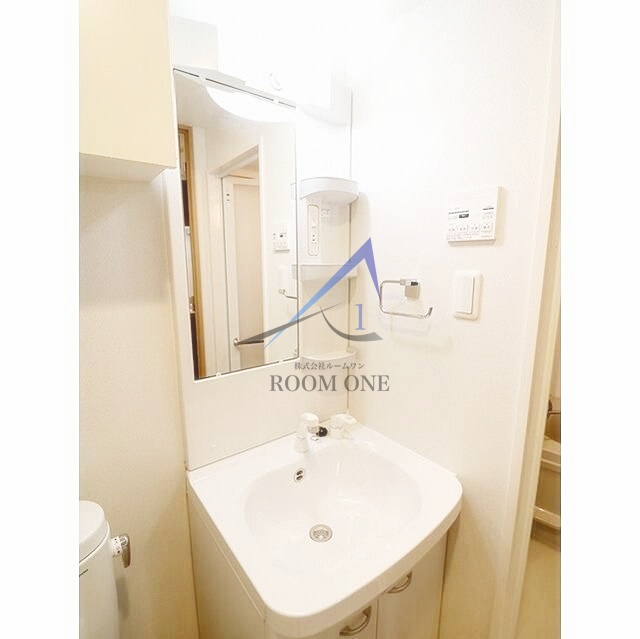 洗面設備　洗面台です。