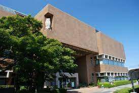 図書館　戸田市立中央図書館（図書館）まで814m