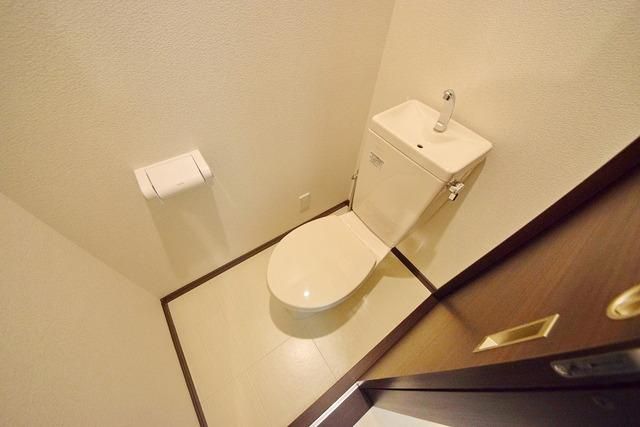 トイレ　同タイプ部屋イメージ写真