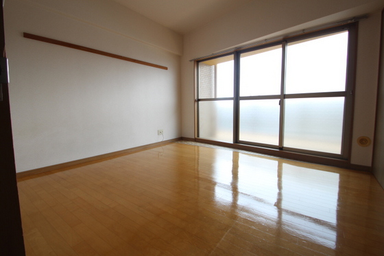 居室・リビング　※別部屋の写真です