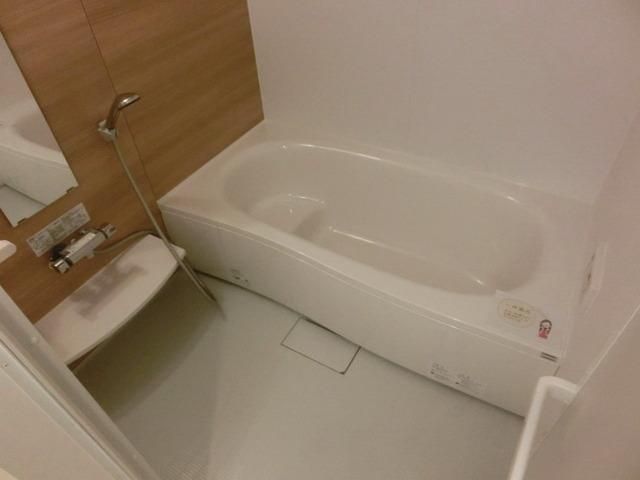 バス・シャワールーム　浴室乾燥機付き