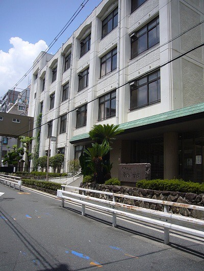 小学校　大阪市立菅北小学校（小学校）まで602m