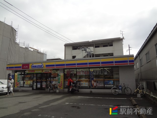 コンビニ　ミニストップ宝町三丁目店（コンビニ）まで100m