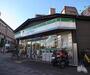 コンビニ　ファミリーマート千本三条店（コンビニ）まで384m