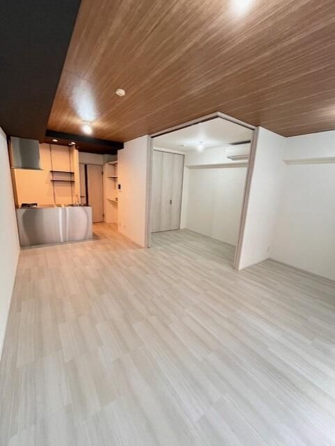 居室・リビング　※別部屋参考写真