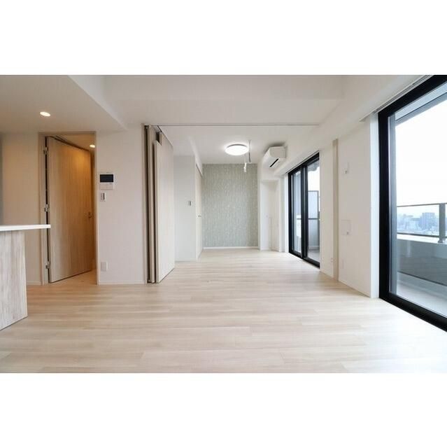 居室・リビング　同タイプ部屋　参考写真です