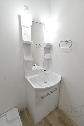 洗面設備　同仕様