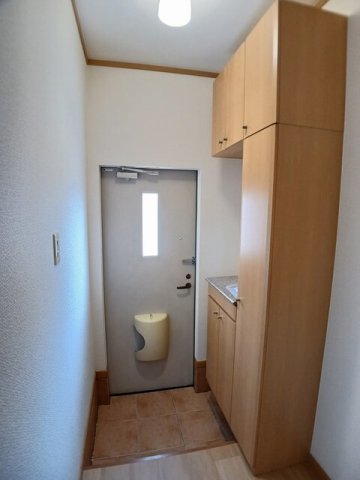 玄関　明るい玄関です