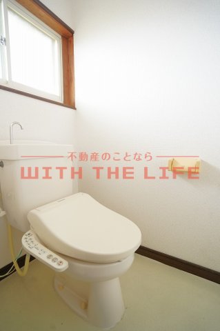 トイレ　ゆったりとした空間のトイレです