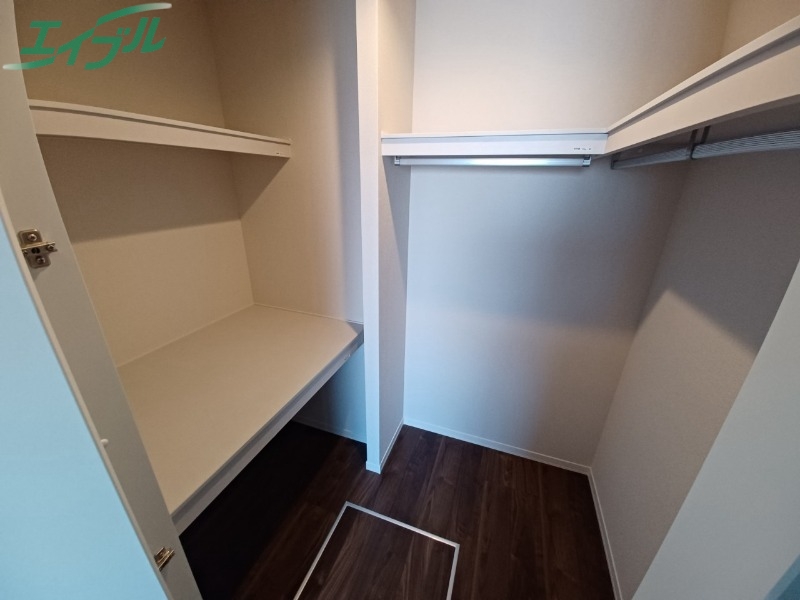 収納　同物件別部屋の写真