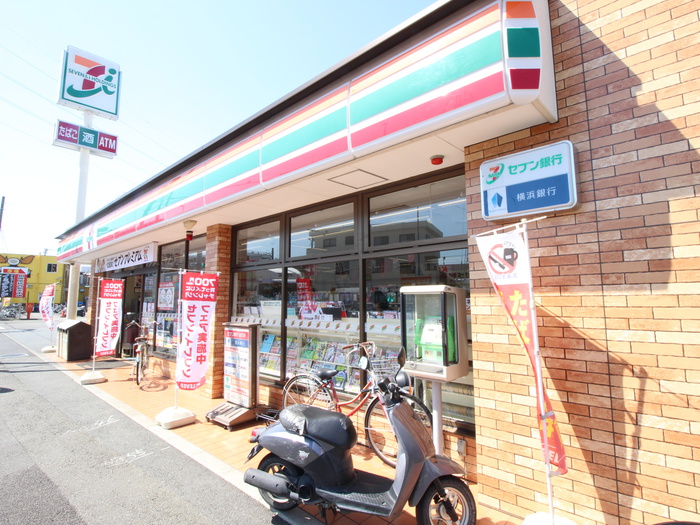 コンビニ　セブンイレブン相模原総合市場前店（コンビニ）まで241m