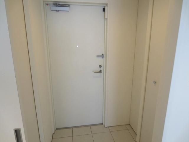 玄関　※別部屋参照