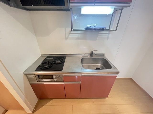 キッチン　別部屋参考写真です
