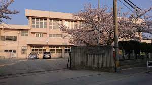 小学校　香椎下原小学校（小学校）まで1072m