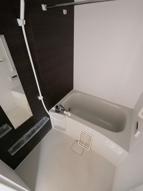 バス・シャワールーム　★くつろぎやすい浴室です★