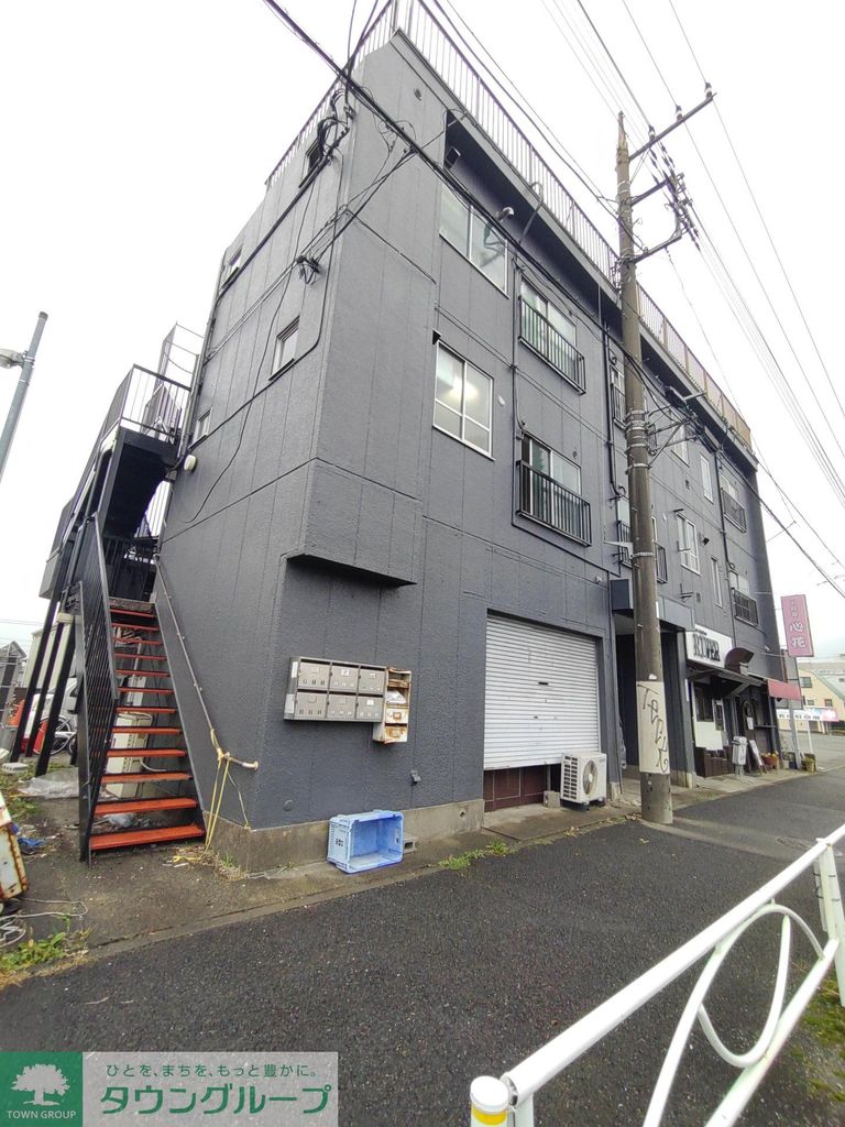 エントランス　外観