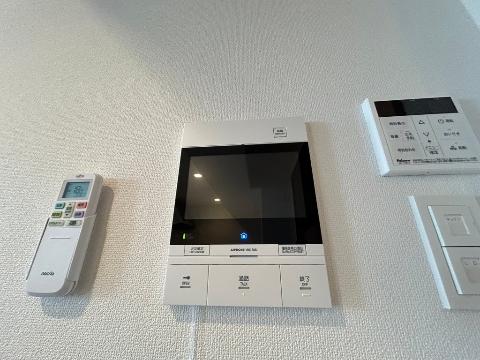 セキュリティ　カメラ付インターホン