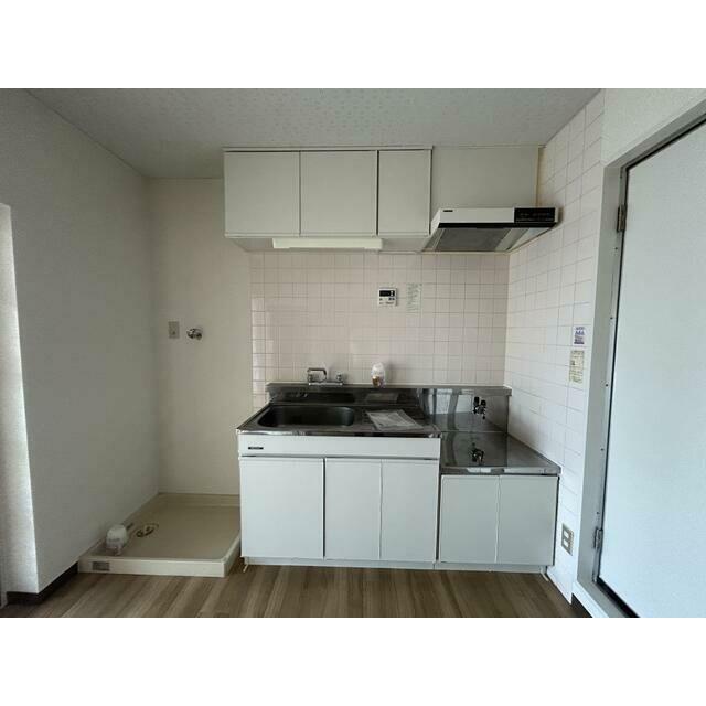 キッチン　同間取り別部屋の写真です。