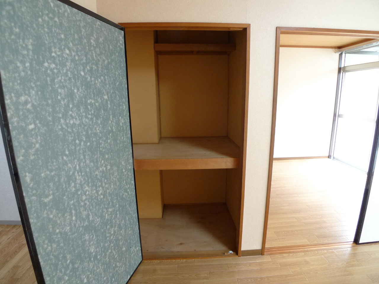 プラムハイツA棟の内装写真