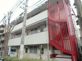 【八王子市鑓水のマンションの建物外観】