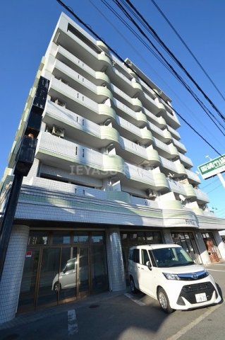 【広島市西区南観音のマンションの建物外観】