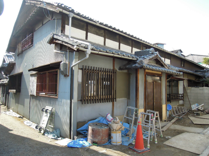 レトロハウス植松町IIの建物外観