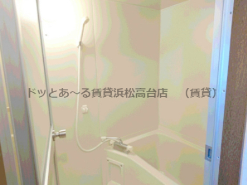 バス・シャワールーム　別部屋参照・現状優先