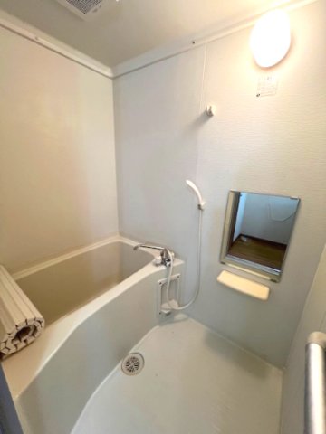 バス・シャワールーム　きれいなお風呂です