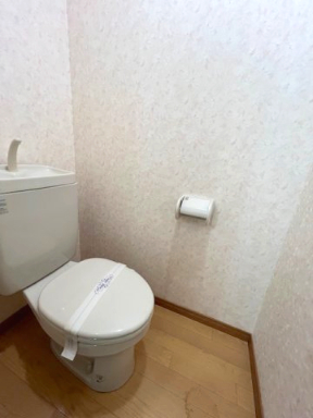 トイレ　トイレもきれいです