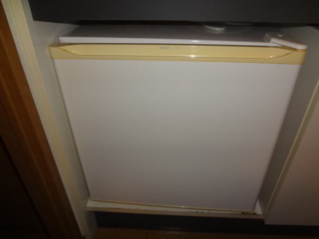 その他設備　小型冷蔵庫