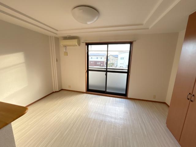 居室・リビング　リビング