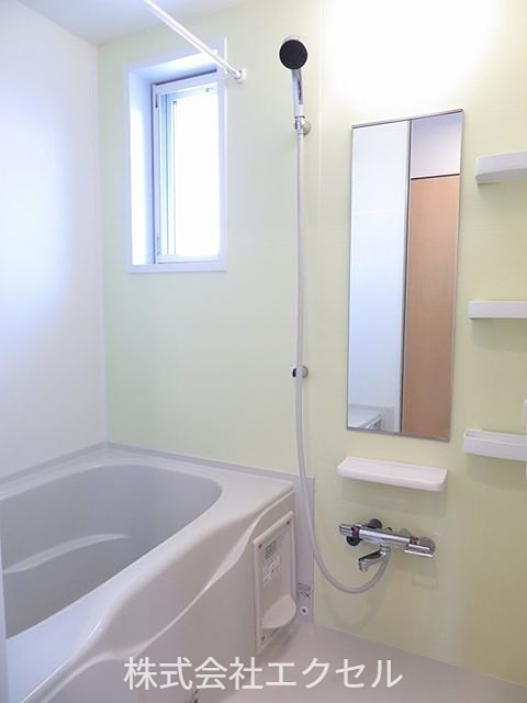 バス・シャワールーム　追い焚き・浴室乾燥のお風呂です。