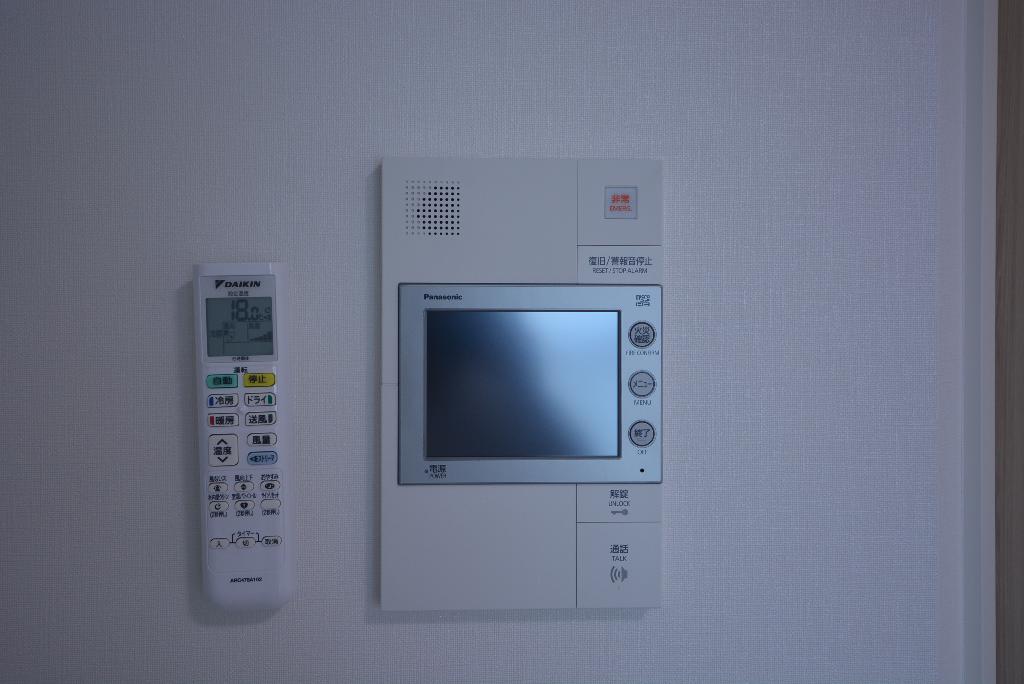 セキュリティ　カメラ付インターホン