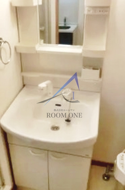 洗面設備　洗面台です。