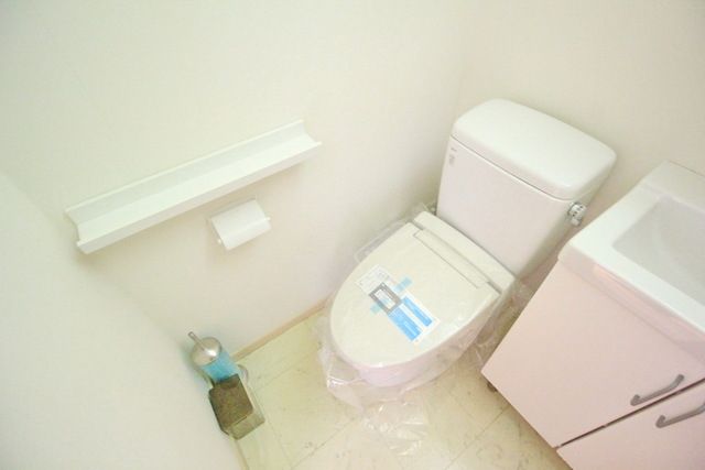 トイレ　★お問い合わせは、地域密着のタウンハウジングまで★