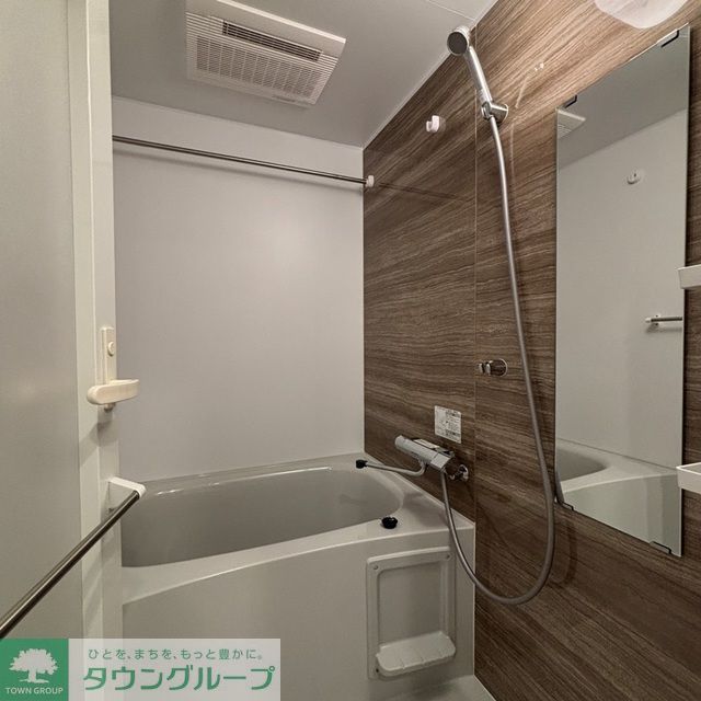 バス・シャワールーム　※写真は同タイプ住戸です。