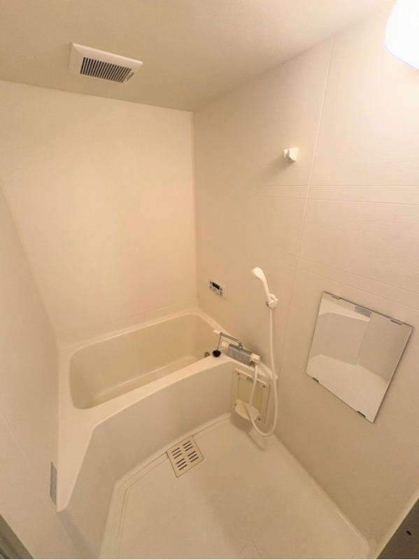 バス・シャワールーム　図面と現状に相違がある場合には現状を優先