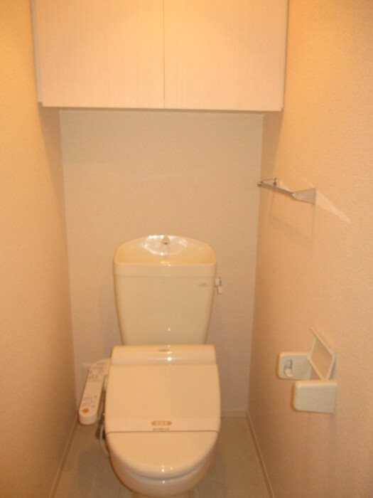 トイレ　トイレ　温水洗浄暖房便座
