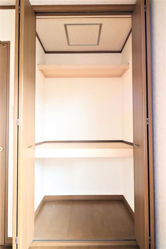 収納　ご家族の荷物をたっぷり収納可能です。