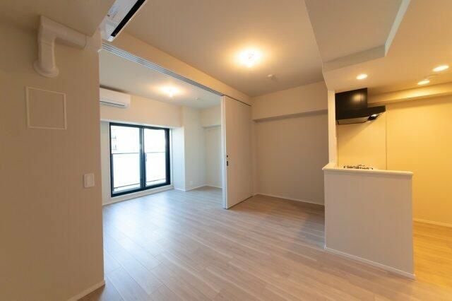 居室・リビング　ゆったり過ごせる居間です