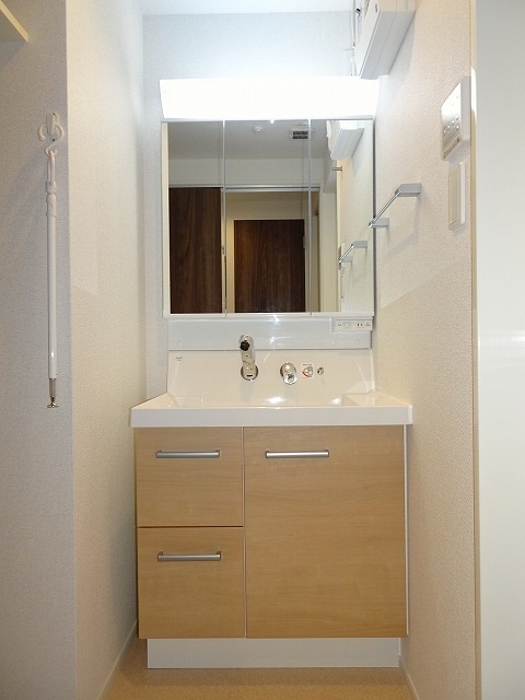 洗面設備　※参考写真